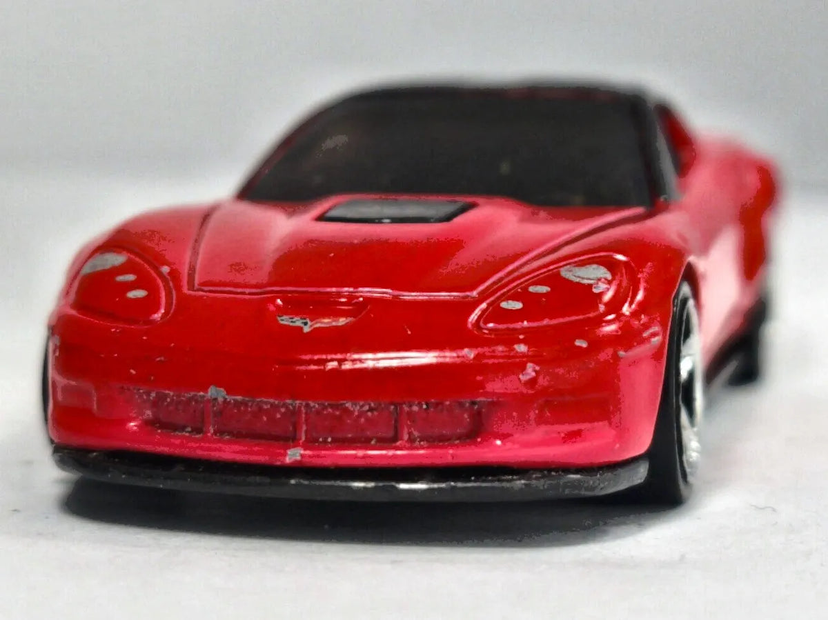 '09 Chevrolet Corvette C6 Hot Wheels 2004 1:64 Luzak Czerwony – zdjęcie 5