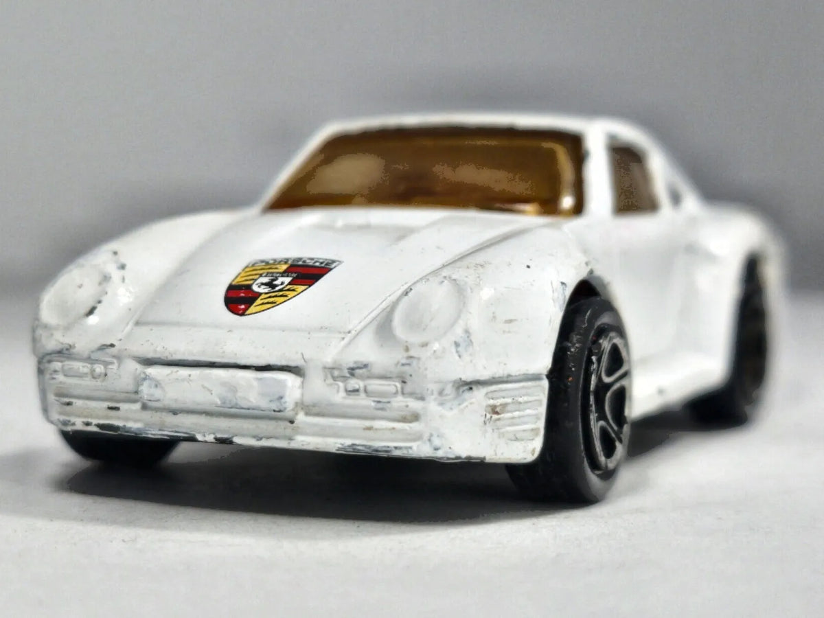 Porsche 959 Matchbox 1986 Biały 1:58 – zdjęcie 5