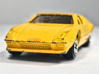 De Tomaso Pantera Vintag Welly Żółty 1:59 – zdjęcie 5