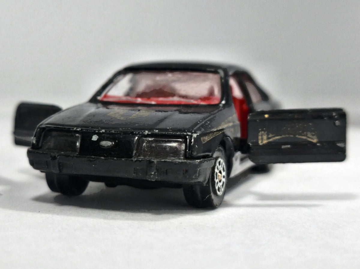 FORD SIERRA Policja Corgi '80 Czarny 1:48 Made in Great Britain – zdjęcie 5
