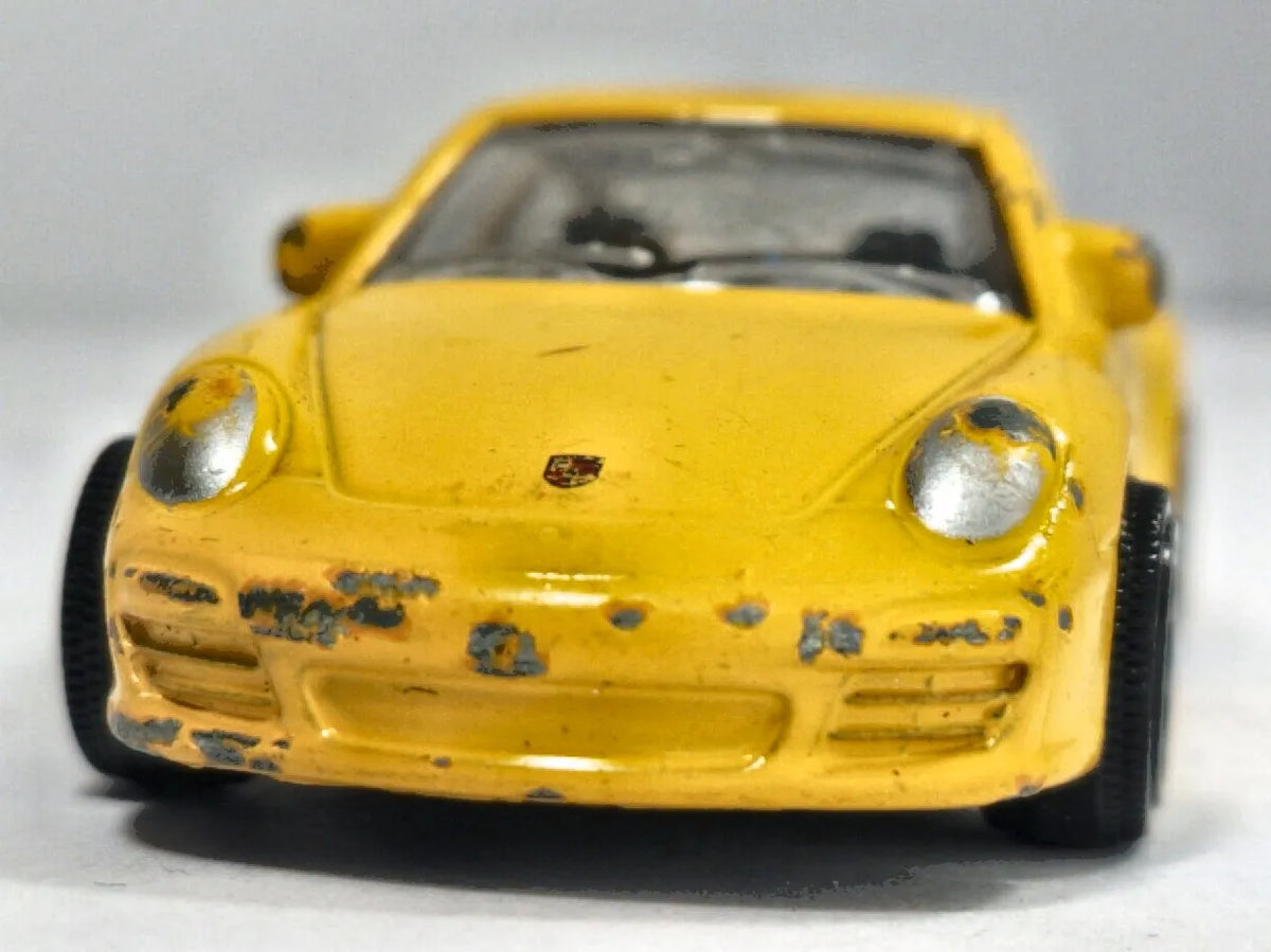Porsche 911 Carrera Majorette 2001 1:58 Luzak Żółty – zdjęcie 5