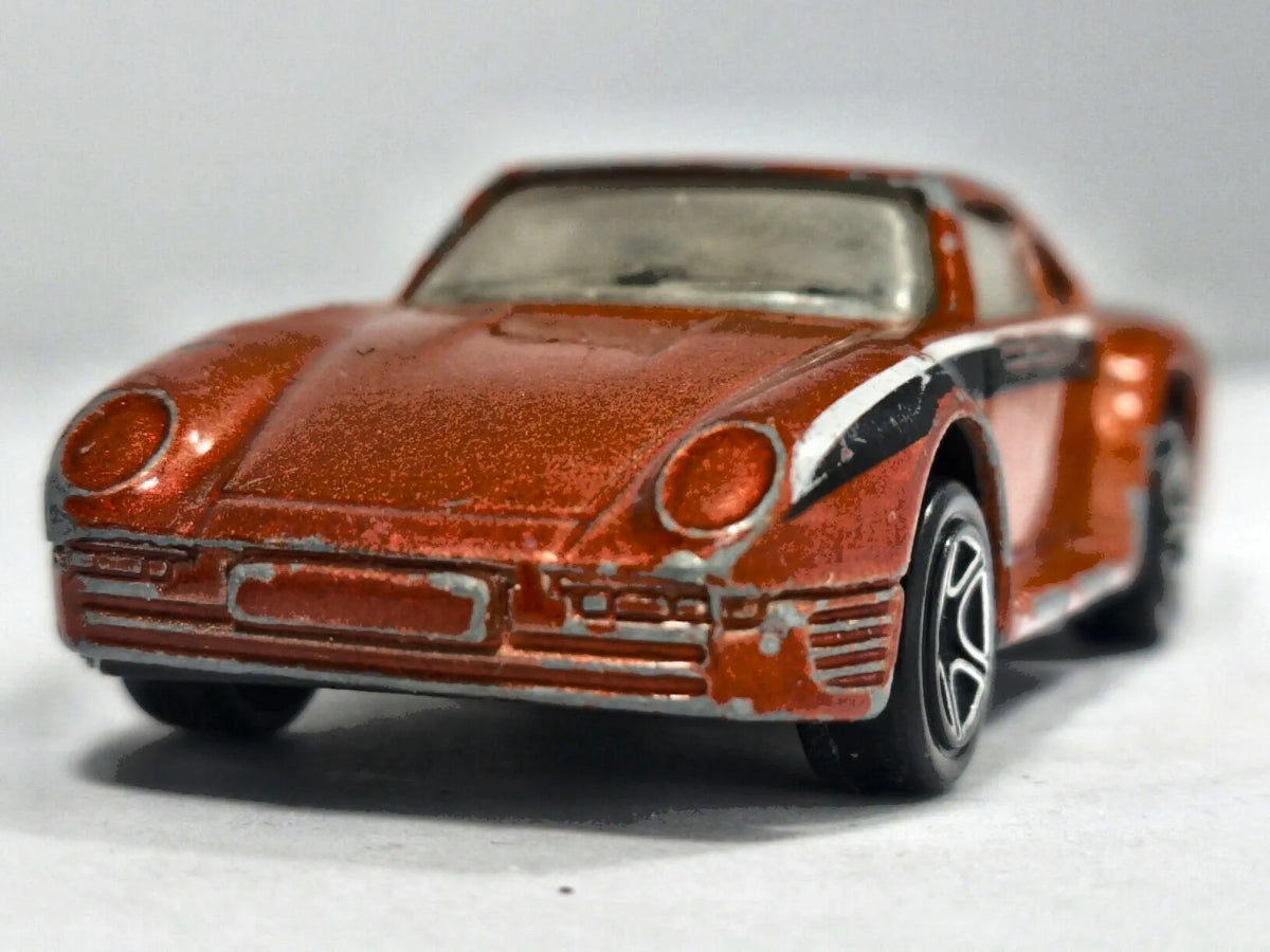 Porsche 959 Matchbox 1986 1:53 Made in France Luzak Brązowy – zdjęcie 5
