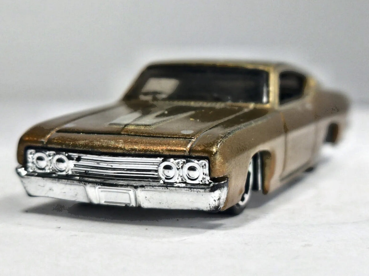 Dodge Challenger Matchbox 1975 Superfast 1:64 Luzak Złoty – zdjęcie 5