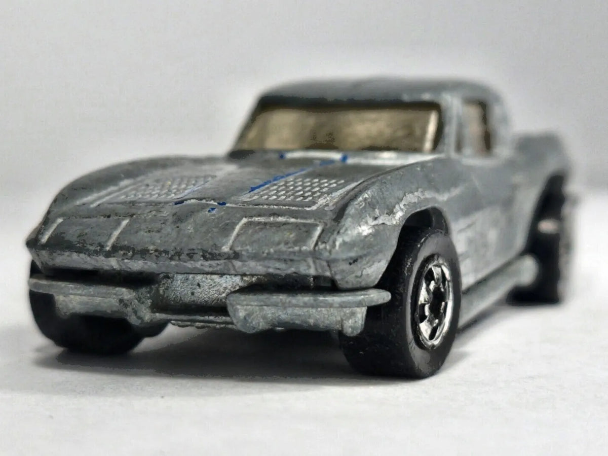 CHEVROLET CORVETTE STING RAY SPLIT WINDOW Hot Wheels 1970 1:64 2xMetal – zdjęcie 5