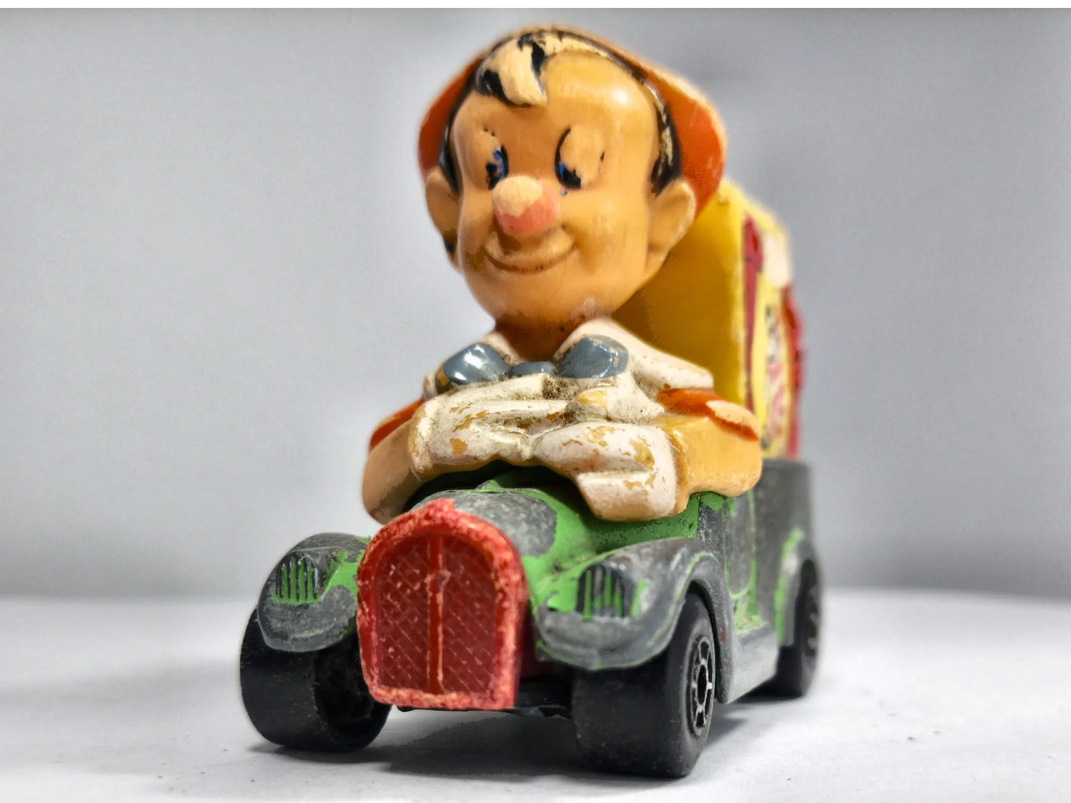 Ciężarówka Pinocchio Puppet Truck Disney Matchbox 1979 Szary 1:43 – zdjęcie 5