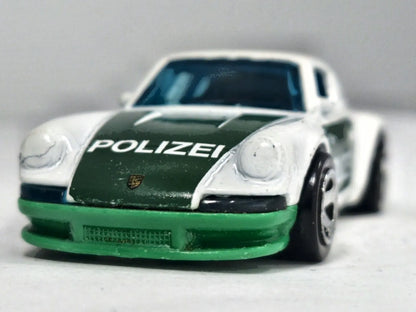 Porsche 911 Hot Wheels 2017 1:64 POLIZEI Luzak Biały Policja – zdjęcie 5
