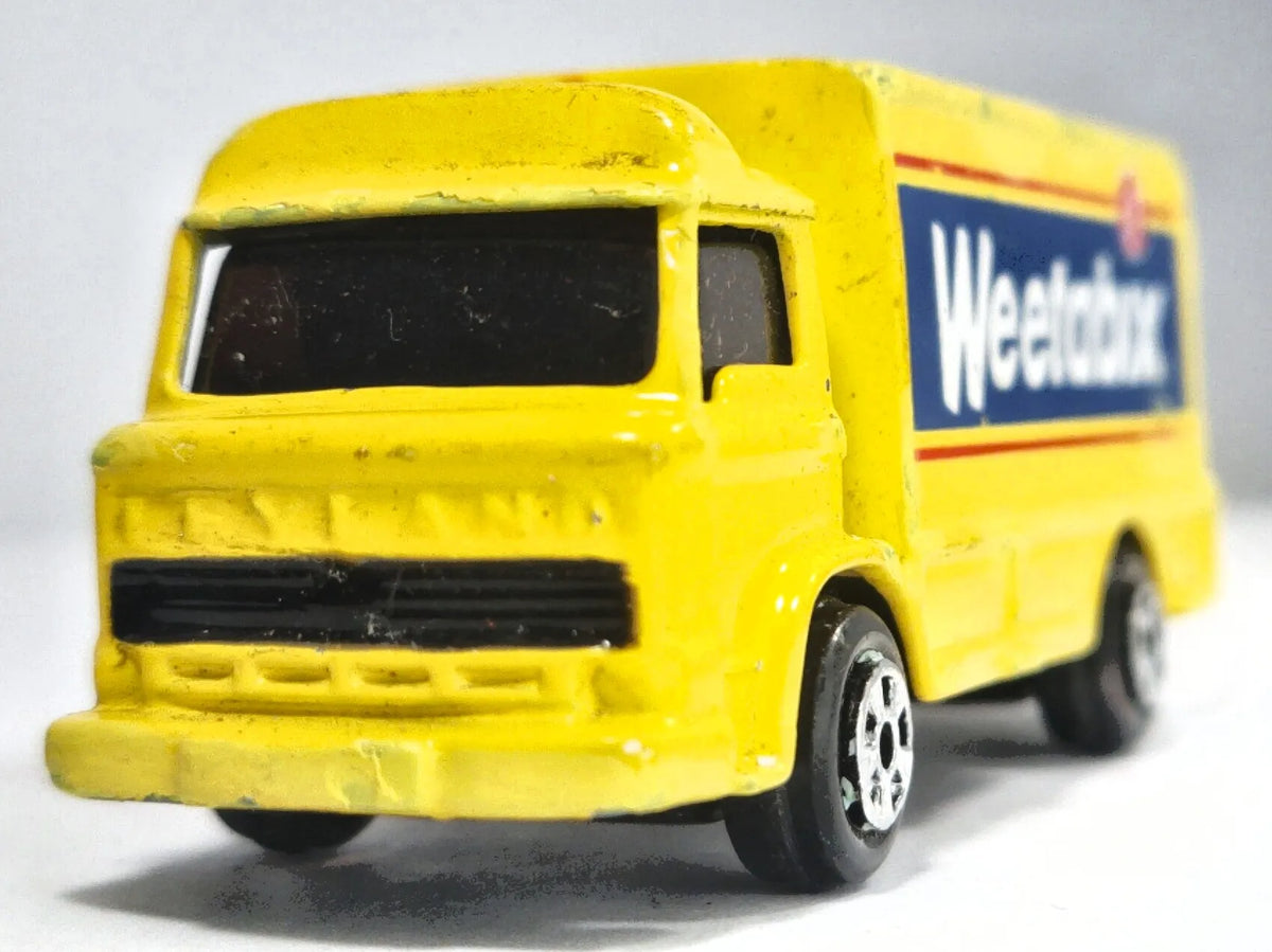LEYLAND TERRIER TRUCK, Weetabix, Corgi, Die cast, Żółty, 1:64, Resoraki – zdjęcie 5