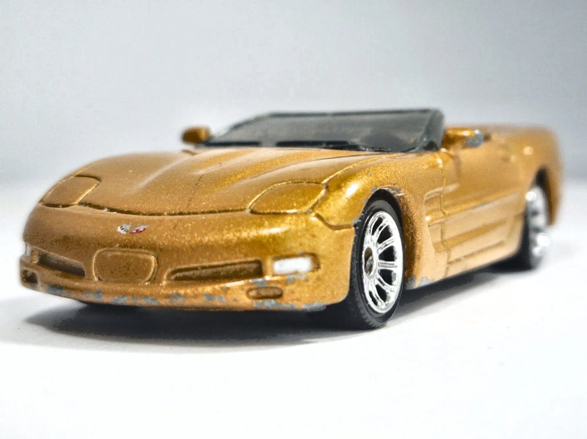 2000 CORVETTE CABRIO, Matchbox 2000, Die cast, Złoty, 1:64, Resoraki – zdjęcie 5