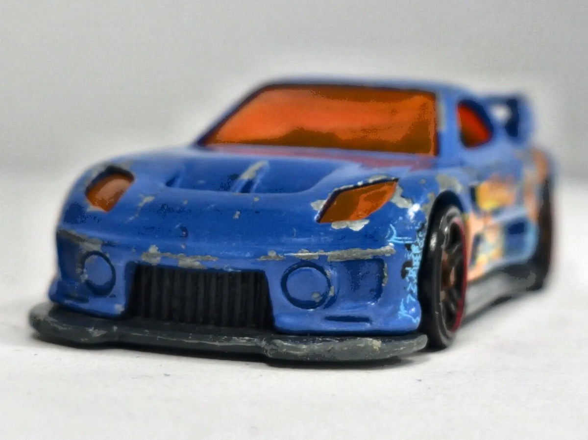 24/Seven Hot Wheels 2002 First Editions 1:64 Luzak Niebieski Custom – zdjęcie 5