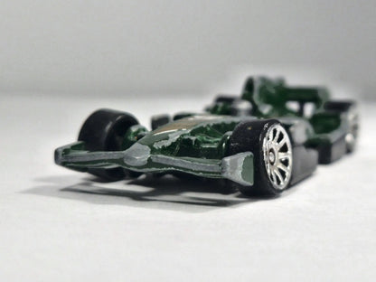 Formuła F1 Racer Hot Wheels 2011 Zielony 1:64 – zdjęcie 5