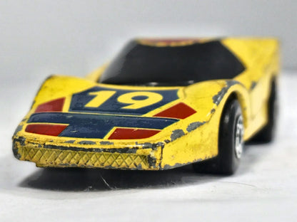 Super GT Matchbox 1985 Superfast 1:64 19 Luzak Żółty – zdjęcie 5