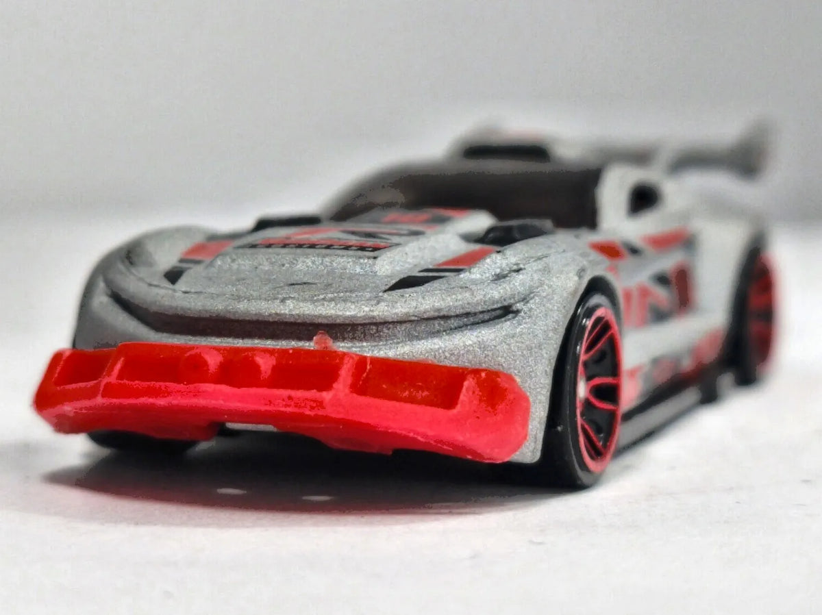 Track Ripper Hot Wheels 2017 HW Speed Graphics 1:64 10 Luzak Srebrny – zdjęcie 5