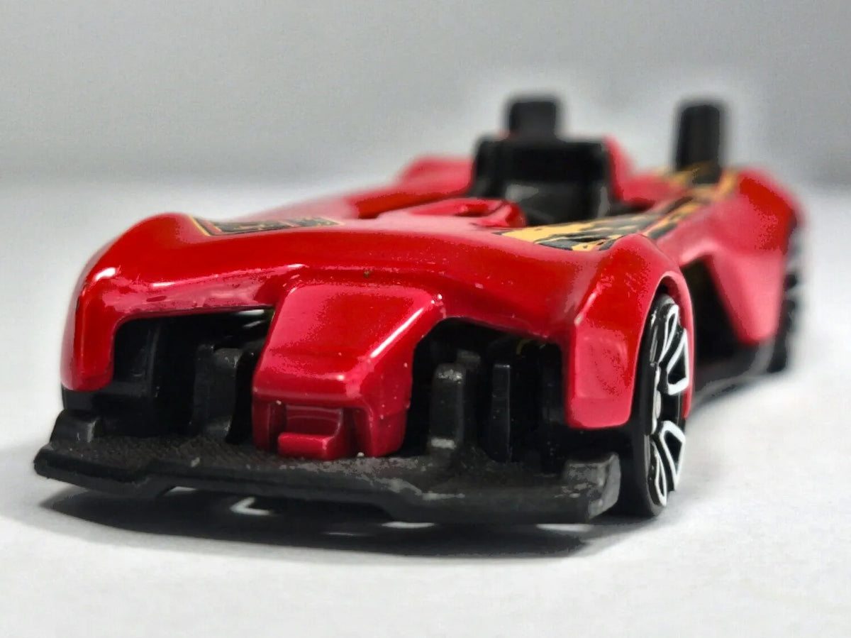 Electro Silhouette Hot Wheels 2018 HW Roadsters 1:64 53 Luzak Czerwony – zdjęcie 5