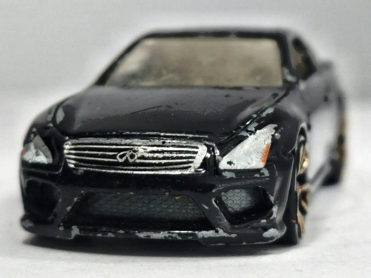 Infiniti G37 Hot Wheels 1:64 Luzak Czarny – zdjęcie 5