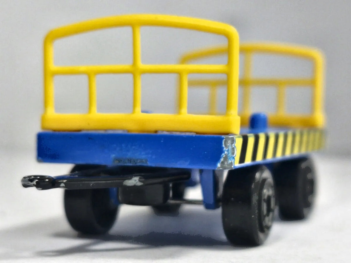 Przyczepa Platformowa Niebieski 1:64 – zdjęcie 5