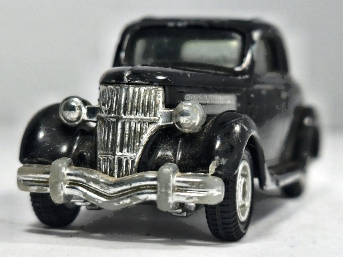 Ford Coupe 1937 Ertl 1:56 Luzak Czarny – zdjęcie 5