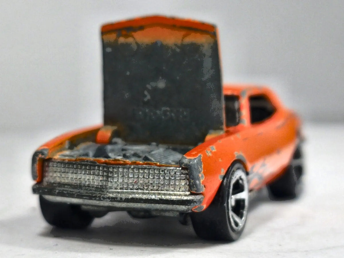 Chevrolet Camaro 1967 Hot Wheels 2003 1:64 Luzak Pomarańczowy 2xMetal – zdjęcie 5