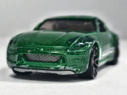 Nissan 370Z Hot Wheels 2009 Zielony 1:57 – zdjęcie 5
