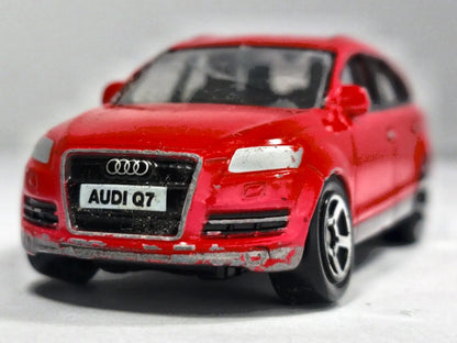 Audi Q7 Realtoy 1:64 Luzak Czerwony – zdjęcie 5