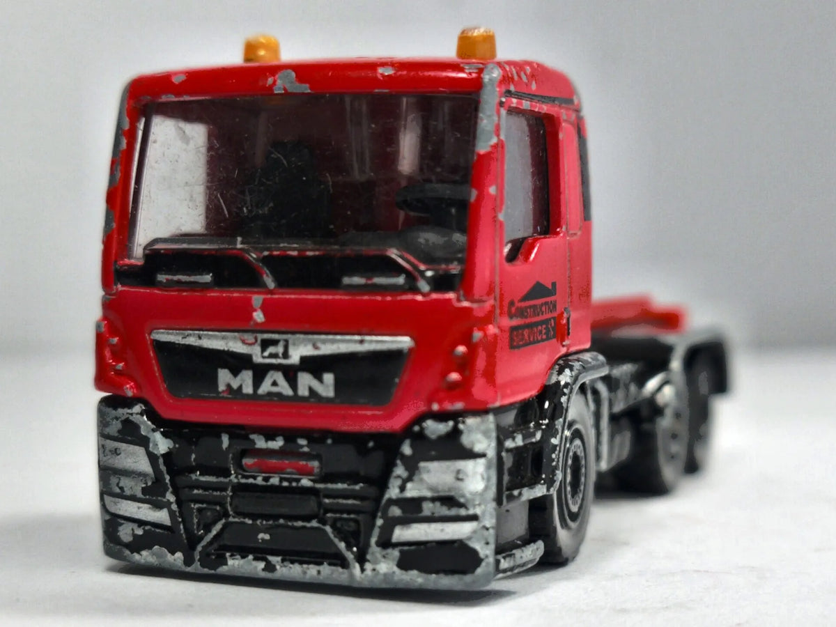 Ciągnik Siodłowy Man Tgs Truck Majorette Czerwony 1:64 – zdjęcie 5