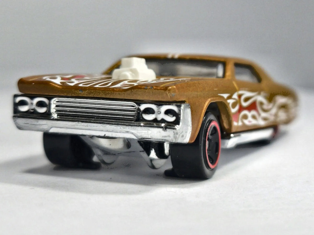 LAYIN' LOWRIDER, Hot Wheels 2021, Die cast HCT39, Złoty, 1:64, Resoraki – zdjęcie 5