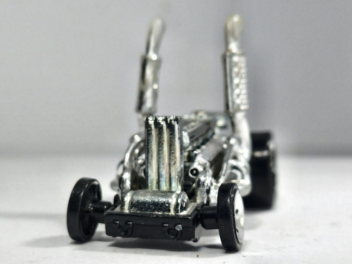 Dragtor Hot Wheels 2018 1:64 Dragster Luzak Srebrny – zdjęcie 5
