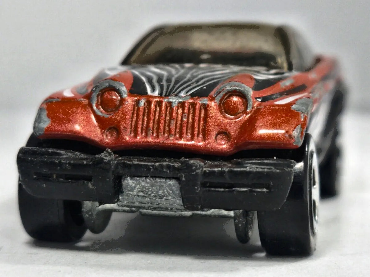 Neet Streeter Hot Wheels 1:64 Luzak Czerwony – zdjęcie 5