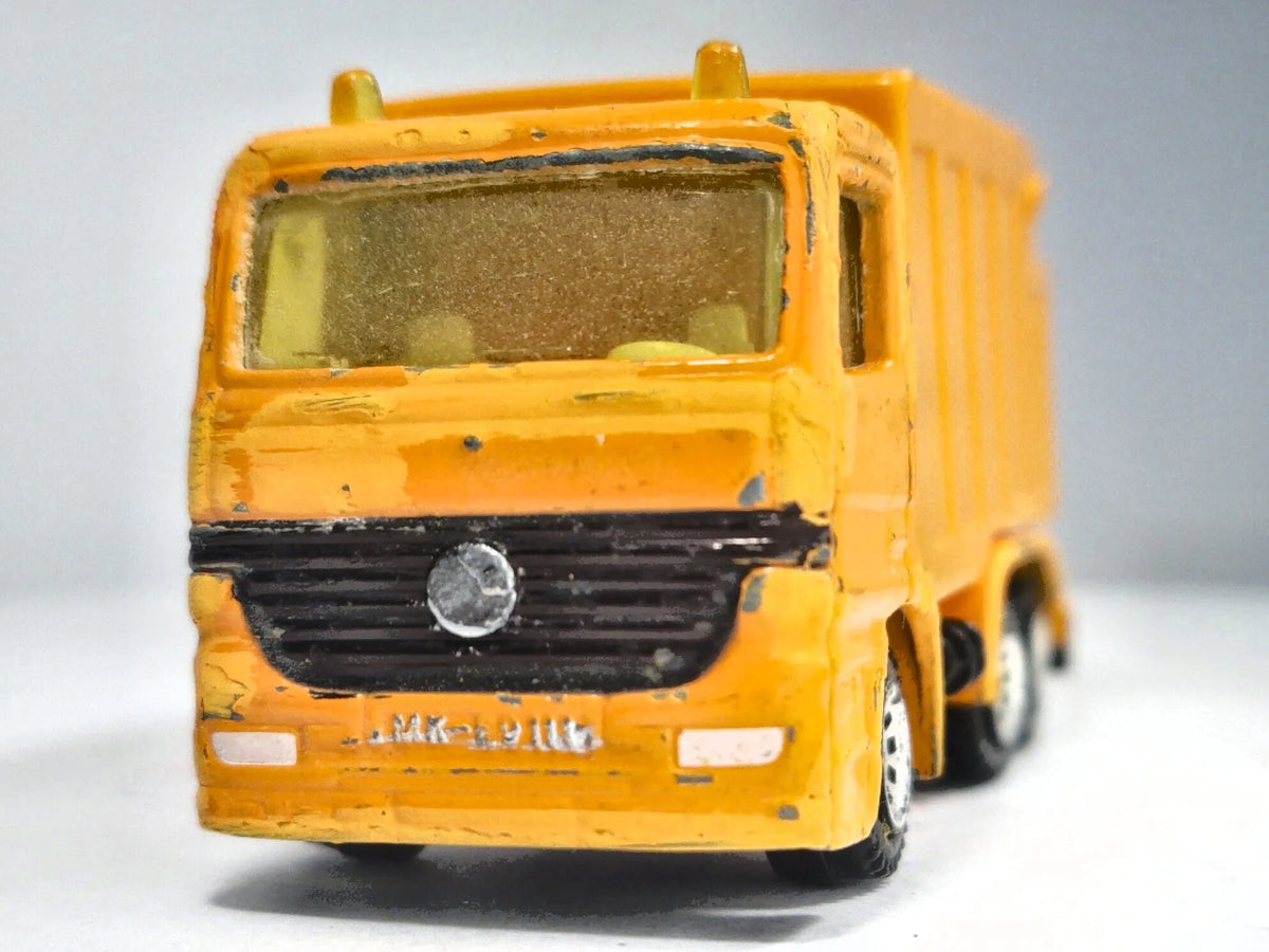 CIĘŻARÓWKA jak MERCEDES, Śmieciarka, Siku, Die cast Pomarańcz 1:87 Resoraki – zdjęcie 5