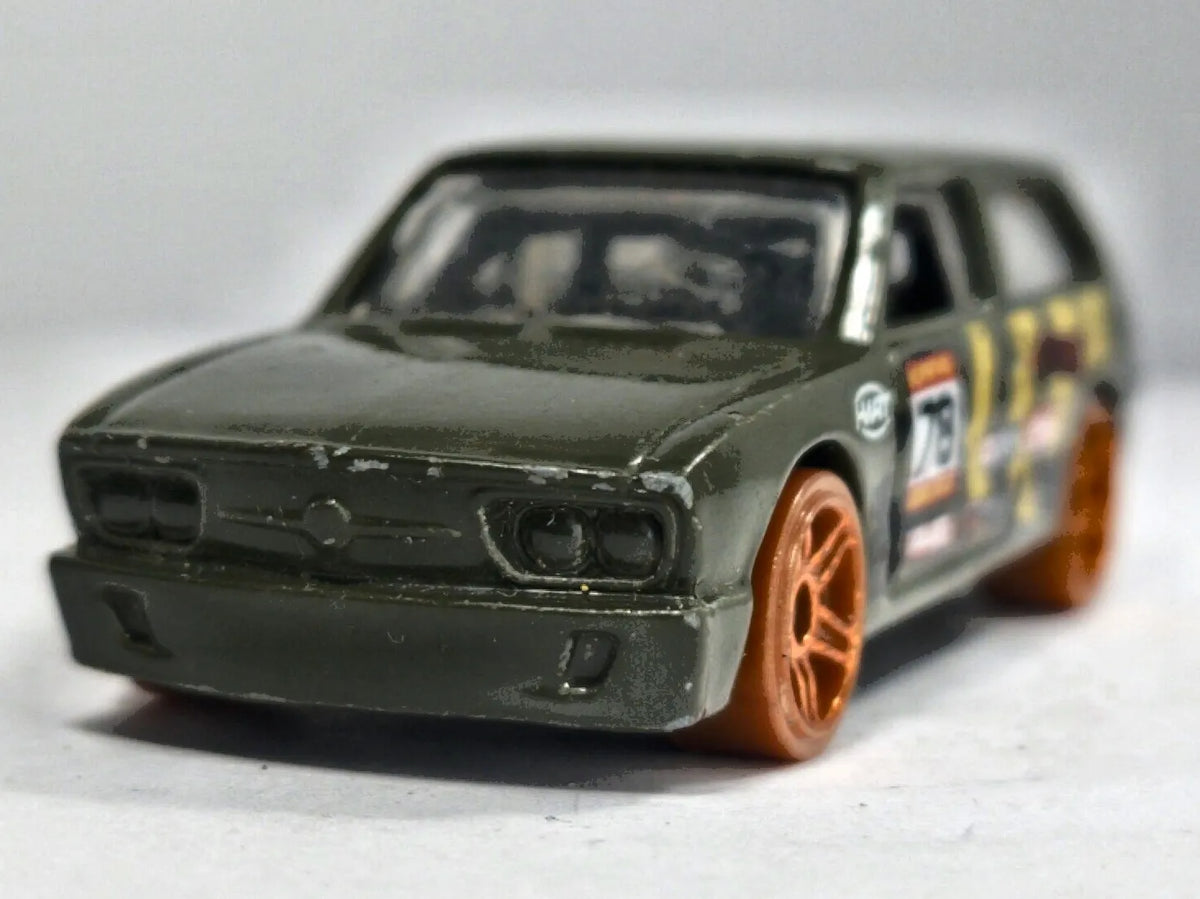 Volkswagen Brasilia Hot Wheels 2010 New Models 1:64 78 Luzak Zielony – zdjęcie 5