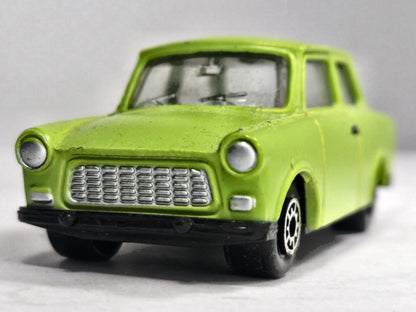 TRABANT Maisto Limonkowy 1:47 – zdjęcie 5