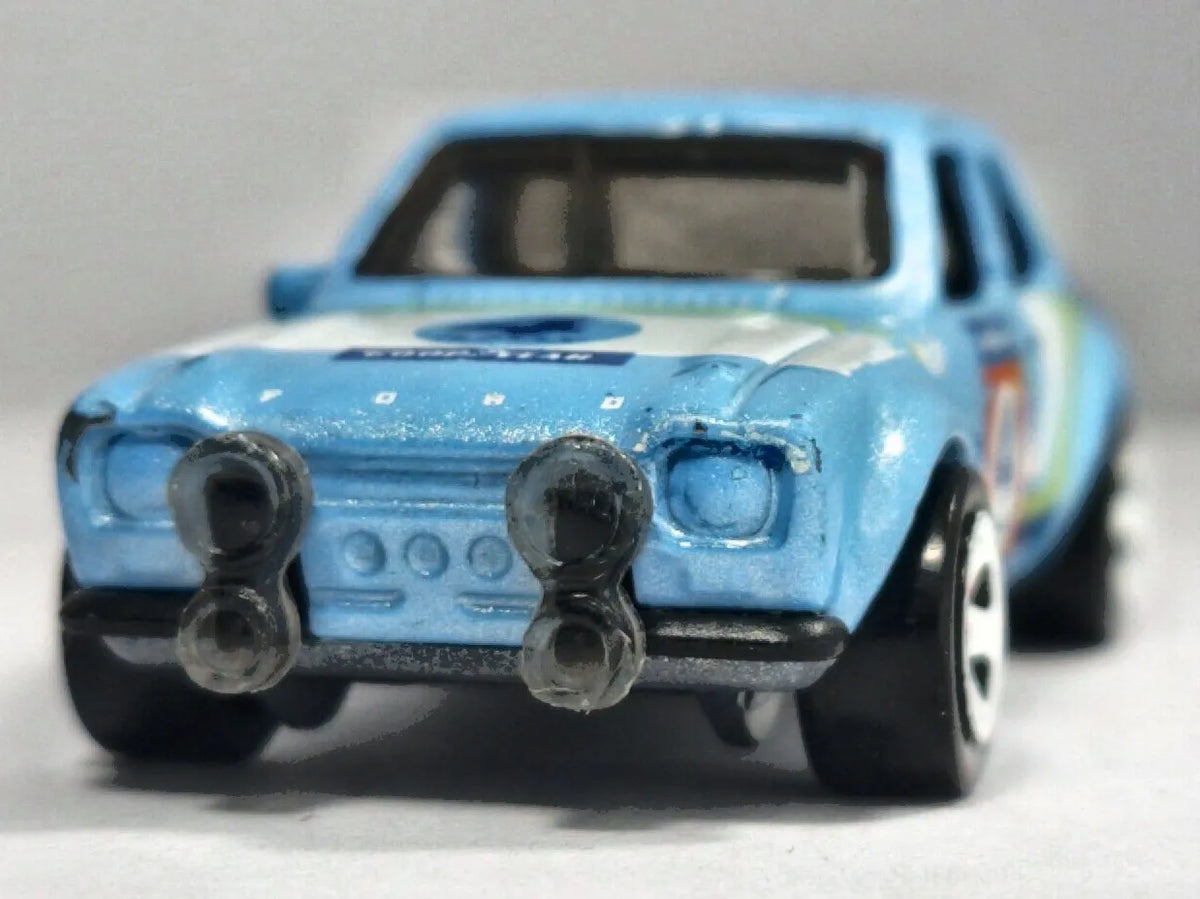 '70 FORD ESCORT RS1600, Hot Wheels 2014, Die cast, Błękitny, 1:55, Resoraki – zdjęcie 5