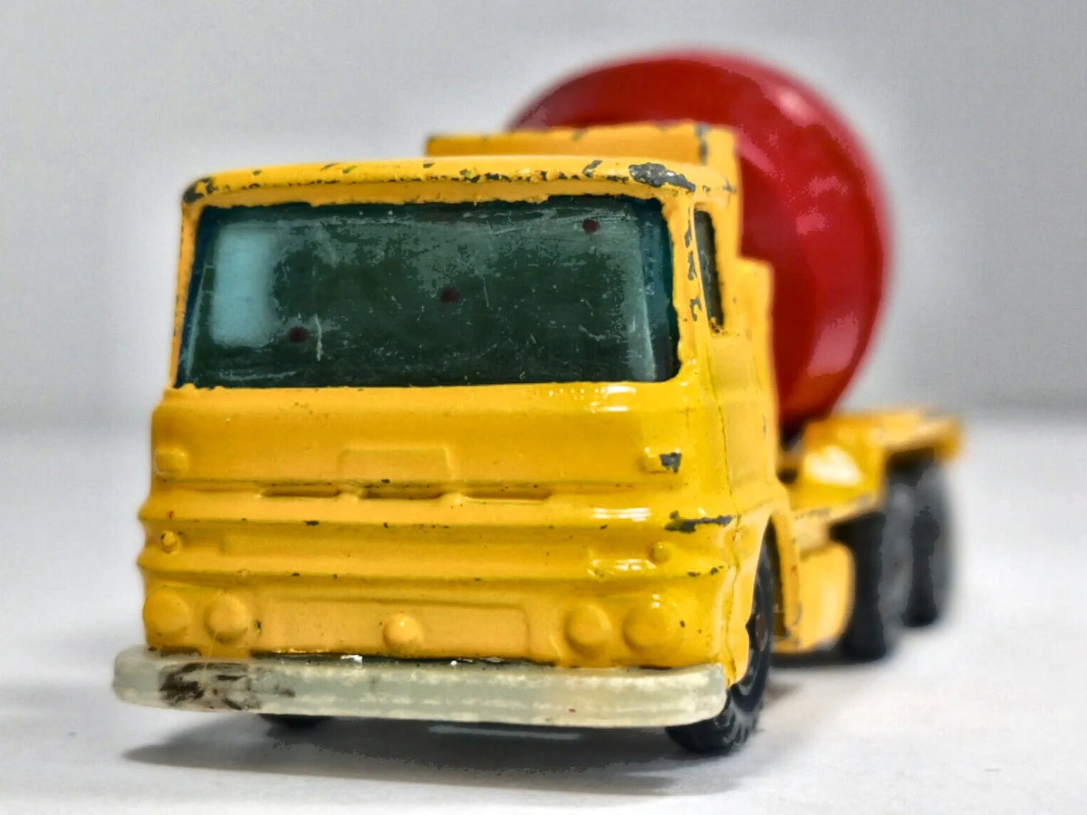 Foden Concrete Mixer Matchbox '60 1:64 Made in England Betoniarka Żółty – zdjęcie 5