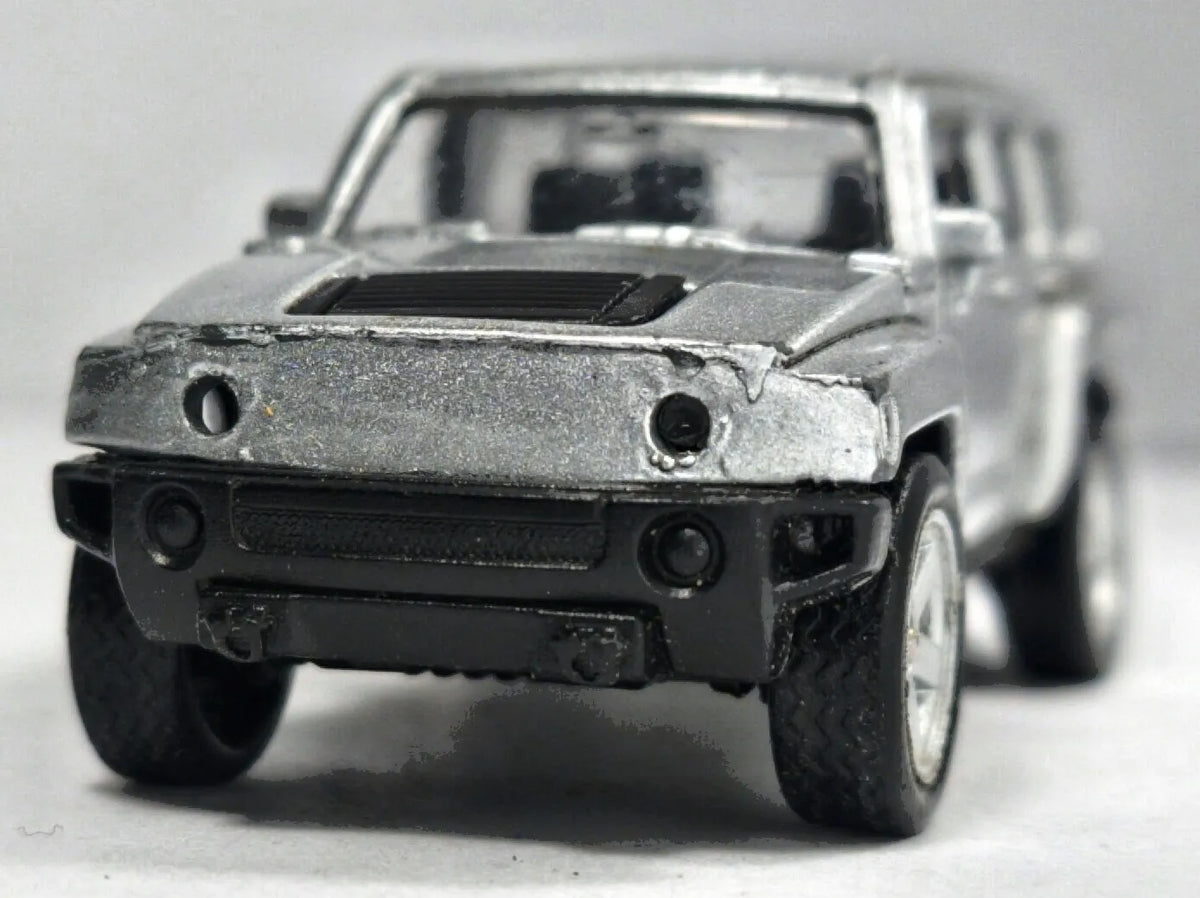 Hummer H2 Welly 1:64 Luzak Srebrny – zdjęcie 5
