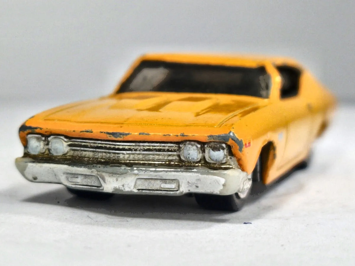 '69 Chevrolet Chevelle Ss 396 Hot Wheels Redline 1:64 Luzak Muscle Car – zdjęcie 5