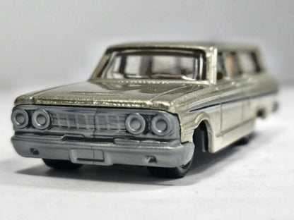 1964 Ford Fairlane Matchbox 2017 Matchbox Series 1:72 Luzak Srebrny – zdjęcie 5