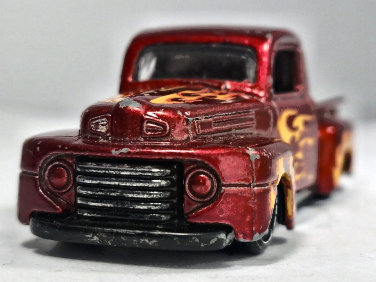 1949 Ford F-100 Hot Wheels 2012-2015 1:64 Pickup Luzak Bordowy – zdjęcie 5