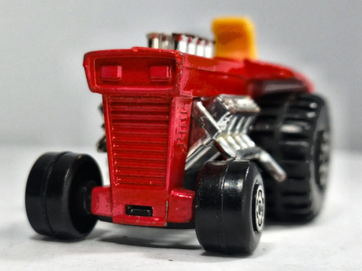 Pulling Tractor Mainline Hot Wheels 1972 Czerwony 1:64 Made in England – zdjęcie 5