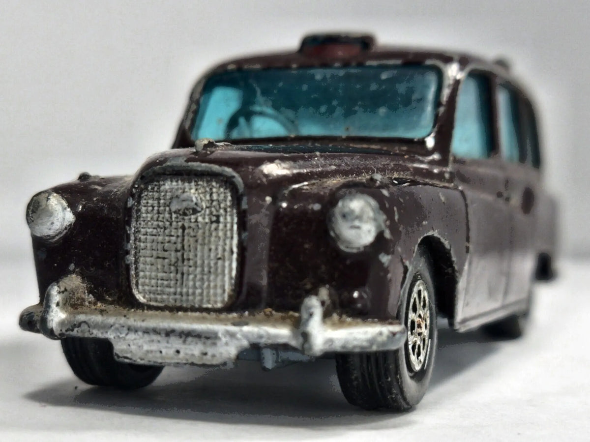 AUSTIN LONDON TAXI CAB Whizzwheels Corgi '70 Brąz. 1:34 Made in Gt Britain – zdjęcie 5