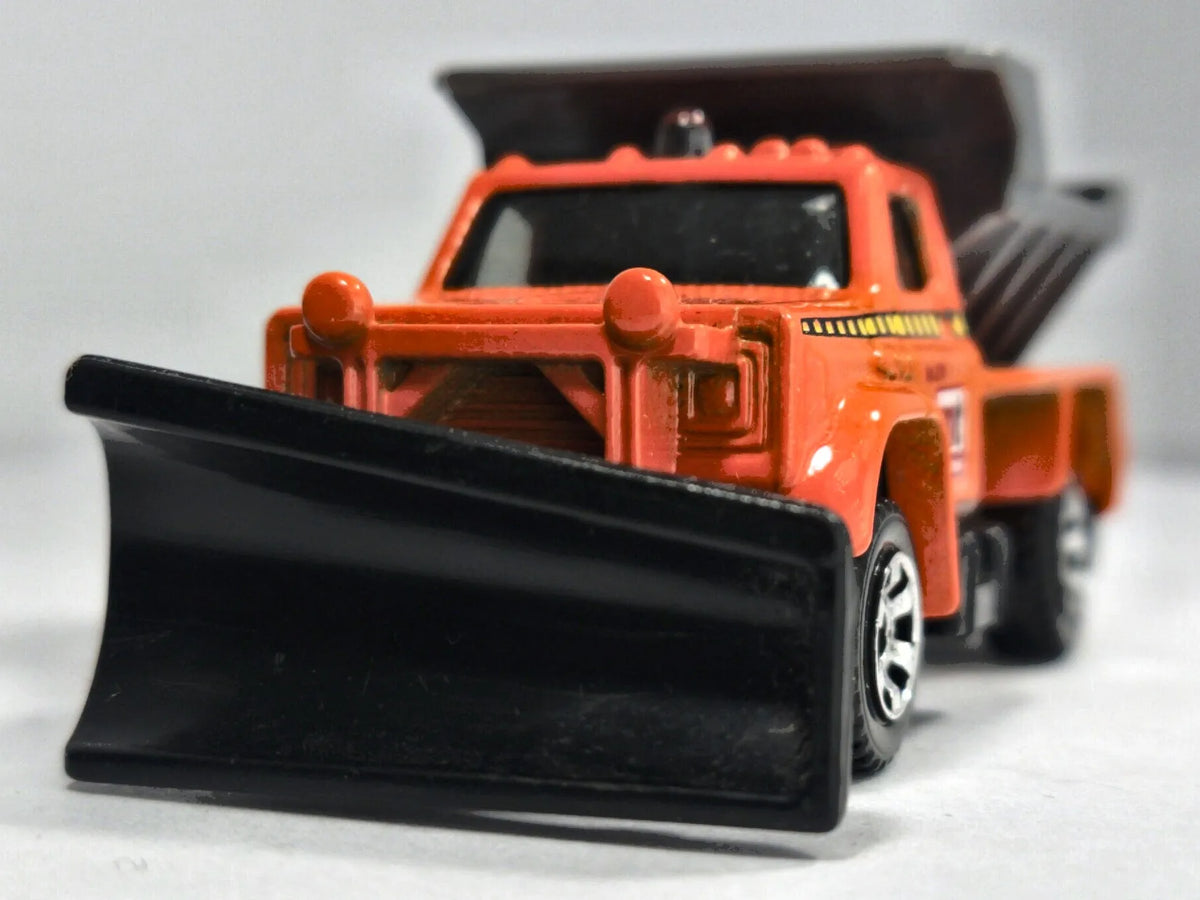 Max Trans Matchbox 2014 Pomarańczowy 1:64 – zdjęcie 5