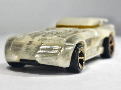 Batmobile Batman DC Comics (s19) Hot Wheels 2003 Biały 1:64 Batman Custom – zdjęcie 5