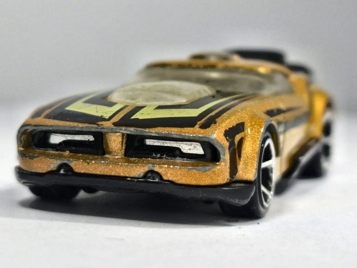 Fast Fish Hot Wheels 2006 1:64 Luzak Złoty – zdjęcie 5