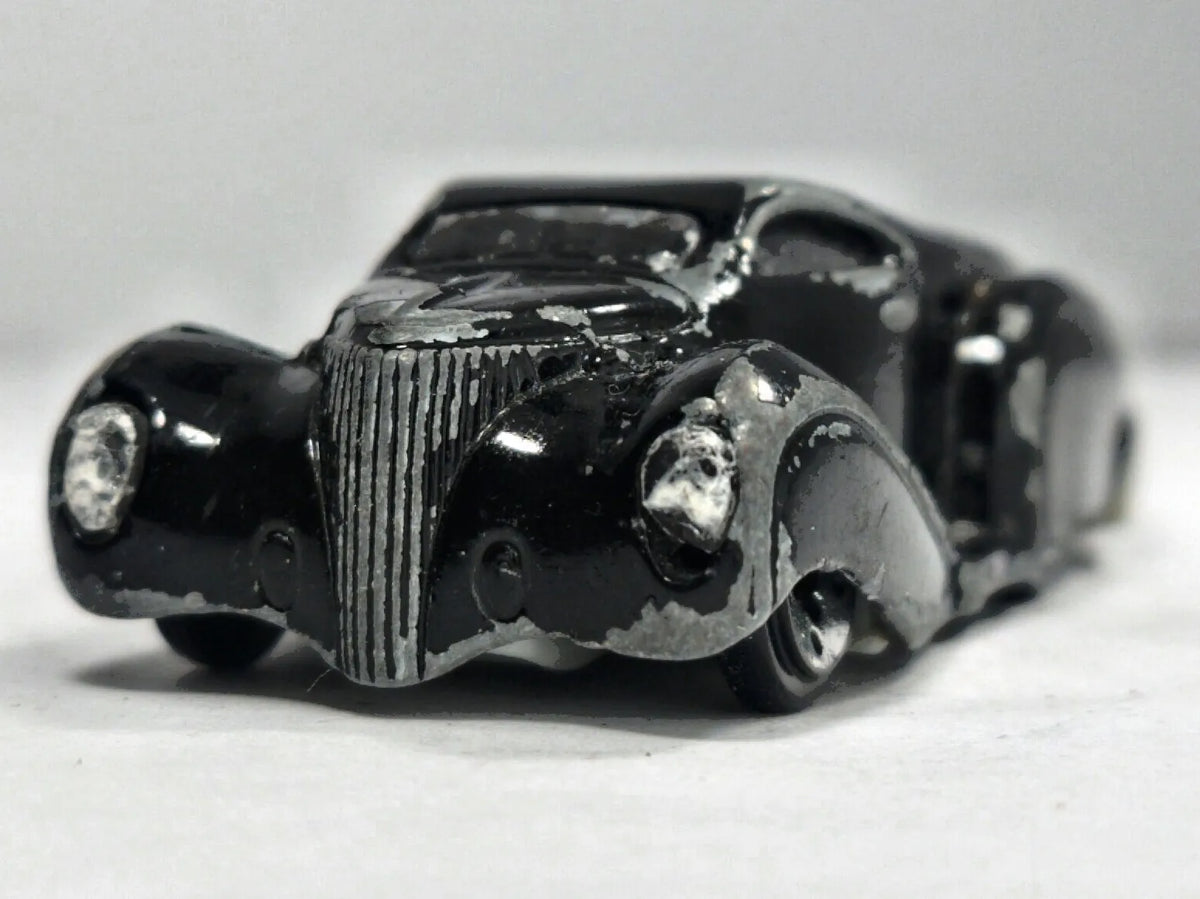Batman Arkham Asylum Batmobile Hot Wheels 2004 Batman 1:64 Luzak McDonald's – zdjęcie 5