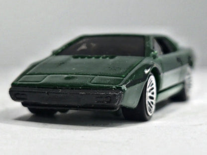 Lotus Esprit S1 Hot Wheels 2014 1:64 Luzak Zielony – zdjęcie 5