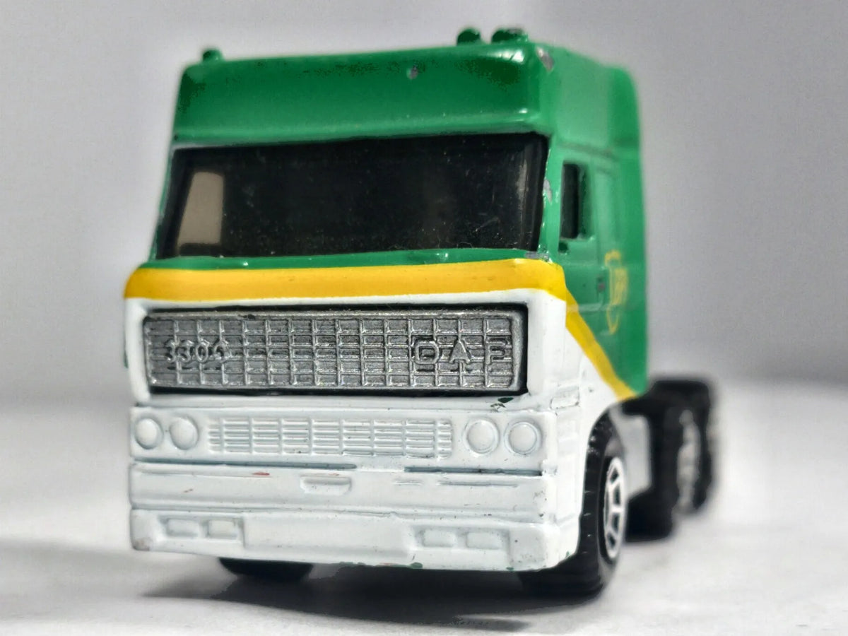 Daf 3300 Space Cab BP Hot Wheels 1987 Zielony 1:67 – zdjęcie 5