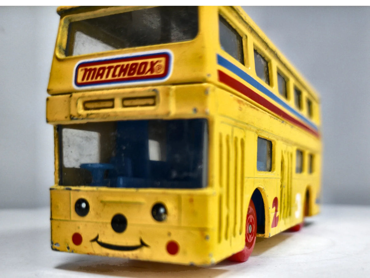 Autobus Piętrowy The Londoner Daimler Fleetline Matchbox 1972 Żółty 1:43 – zdjęcie 5