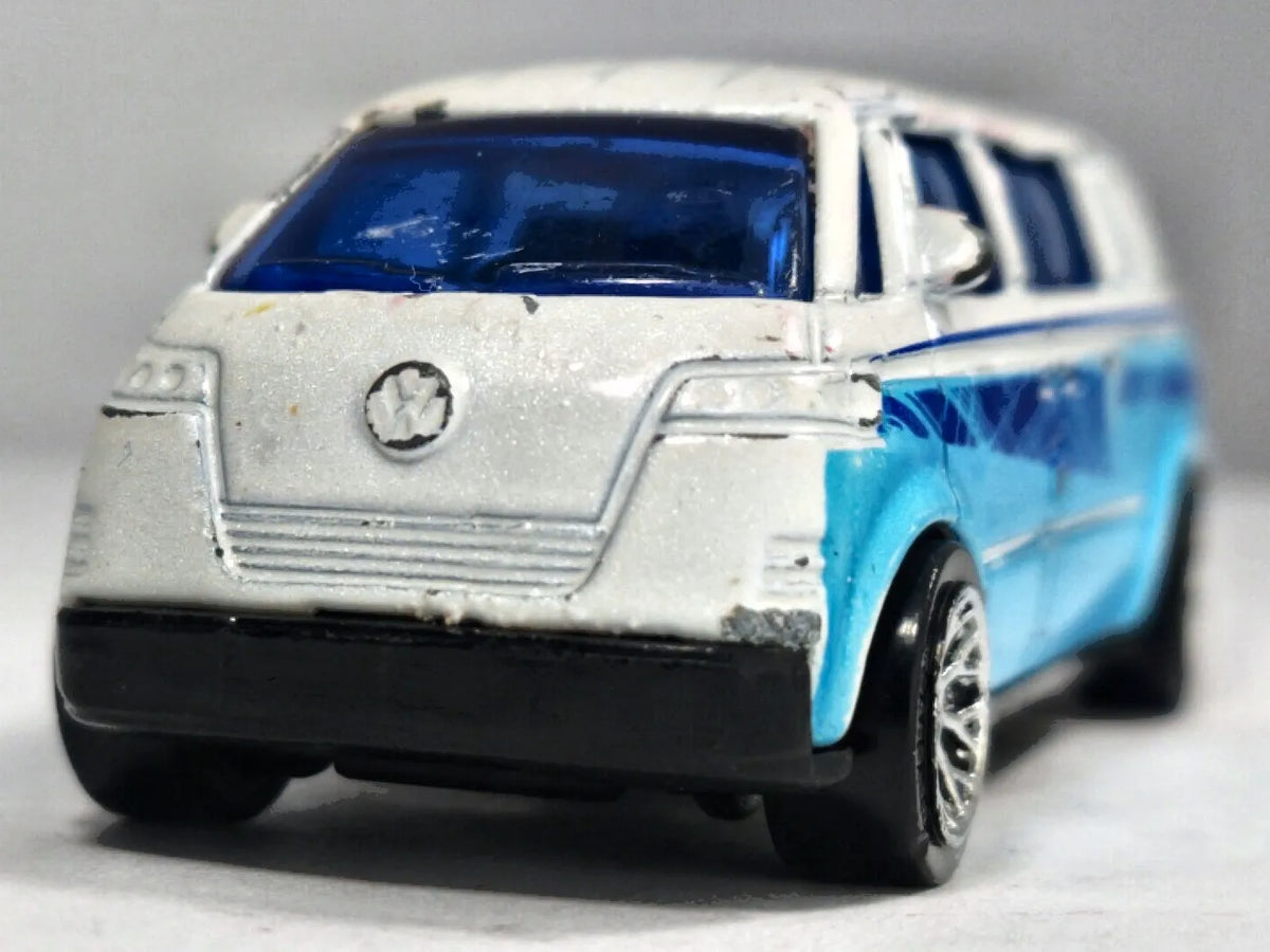 Volkswagen Microbus Matchbox 2001 Biały 1:58 – zdjęcie 5
