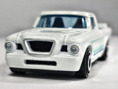 '63 STUDEBAKER PICKUP, Hot Wheels 2021, Die cast HCT51, Biały 1:64 Resoraki – zdjęcie 5