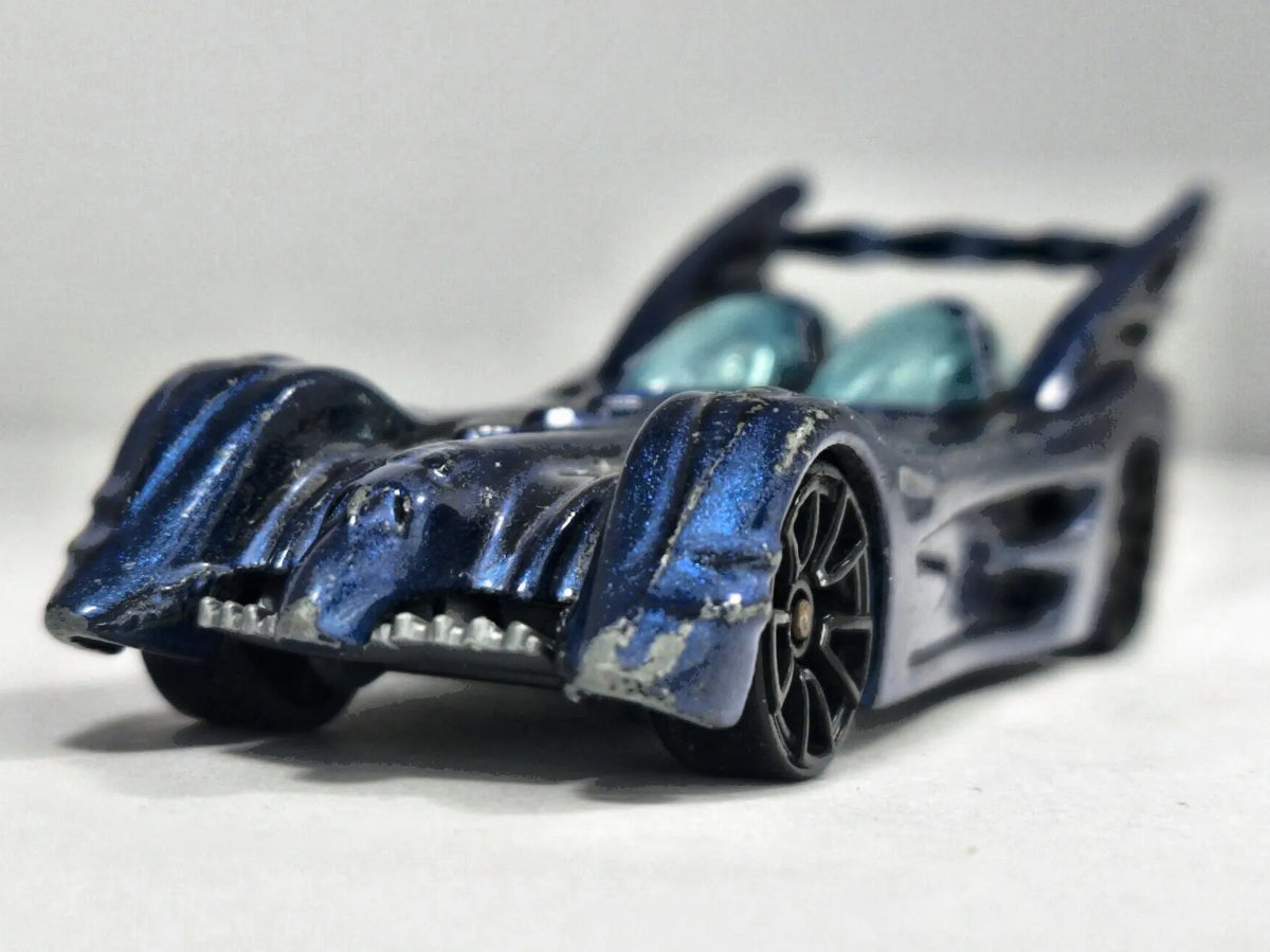 Batman Forever Batmobile Hot Wheels 1:64 Luzak Granatowy – zdjęcie 5