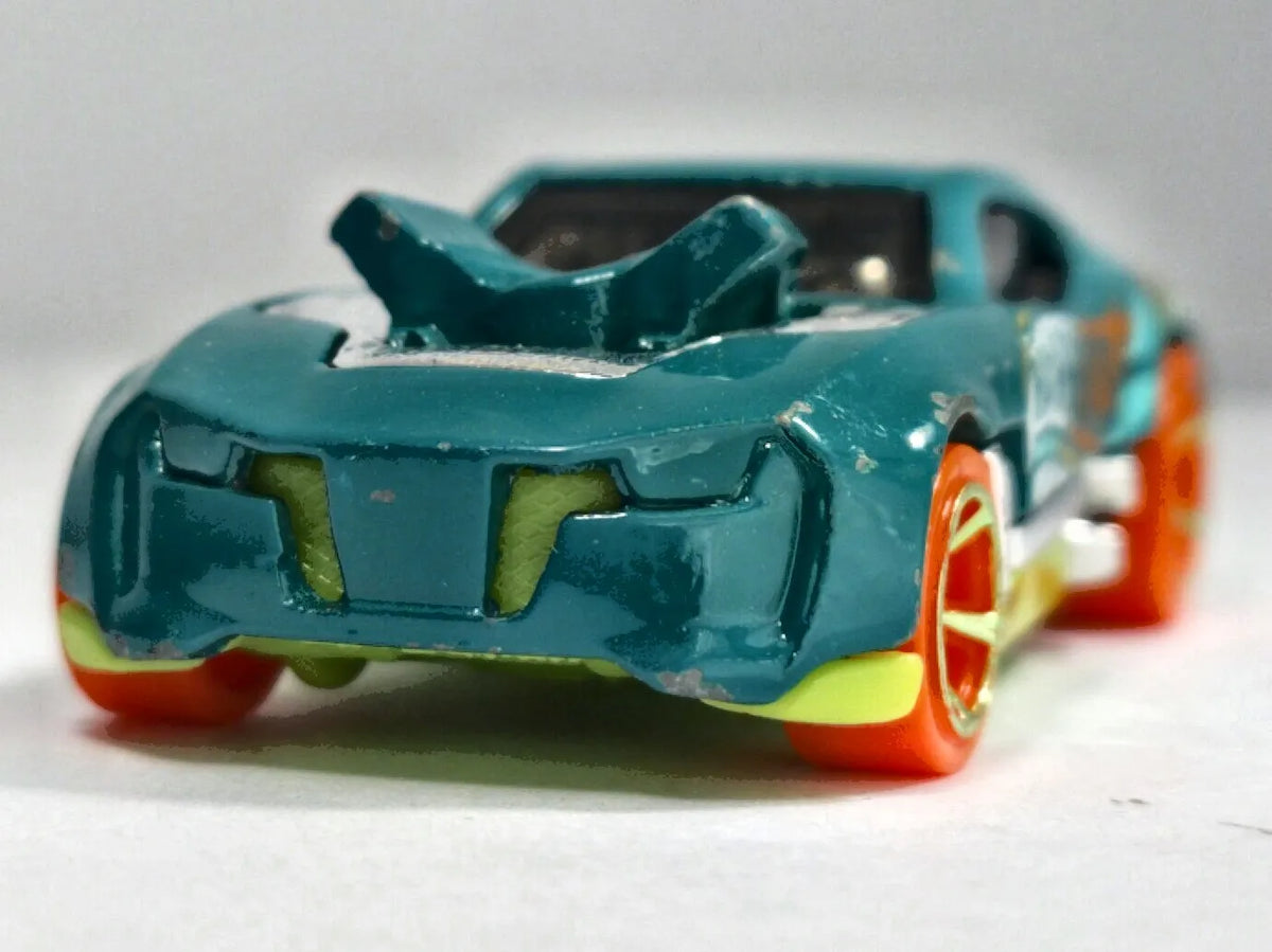 TWINDUCTION Hot Wheels 2010 Zielony 1:64 – zdjęcie 5